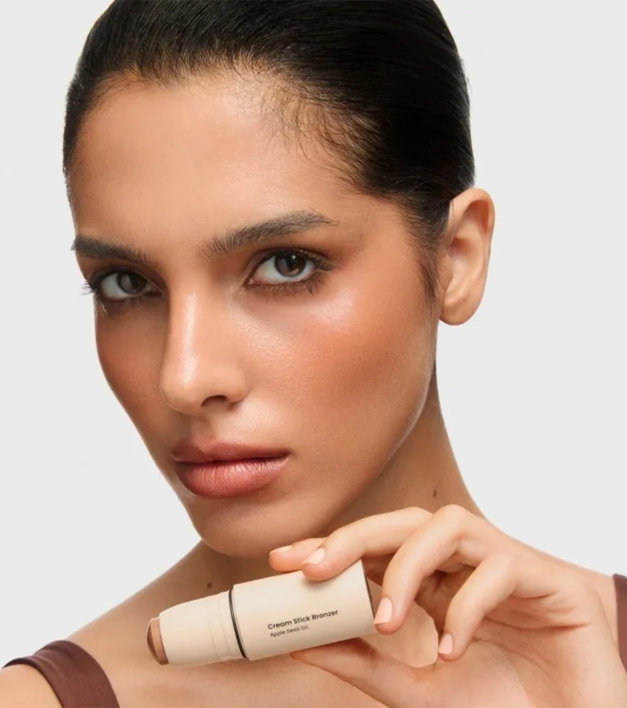 Inglot - Bastão bronzeador - 112: Warm Brown