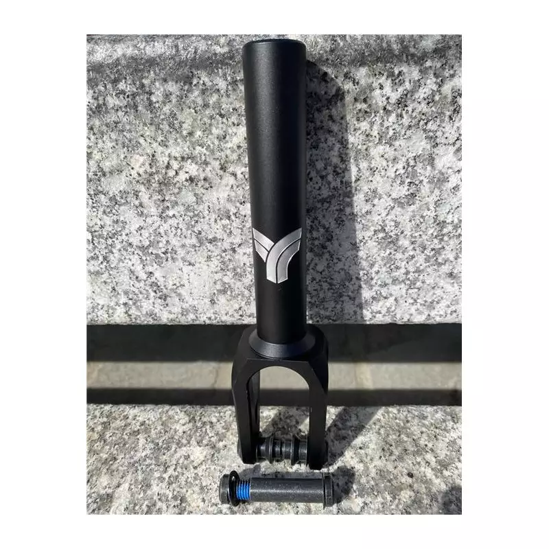 Fourche trottinette TRIGGER Nemestia SCS Noir