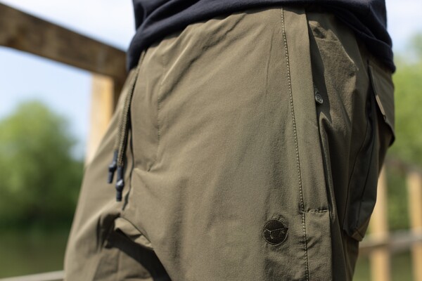 Pantalon jogging ultraléger olive Korda pour la pêche
