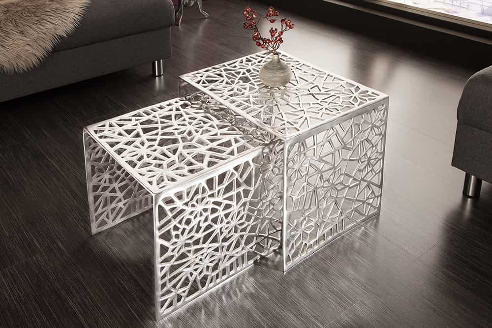 Handgearbeiteter Couchtisch ABSTRACT 49cm 2er Set silber im Gap Design