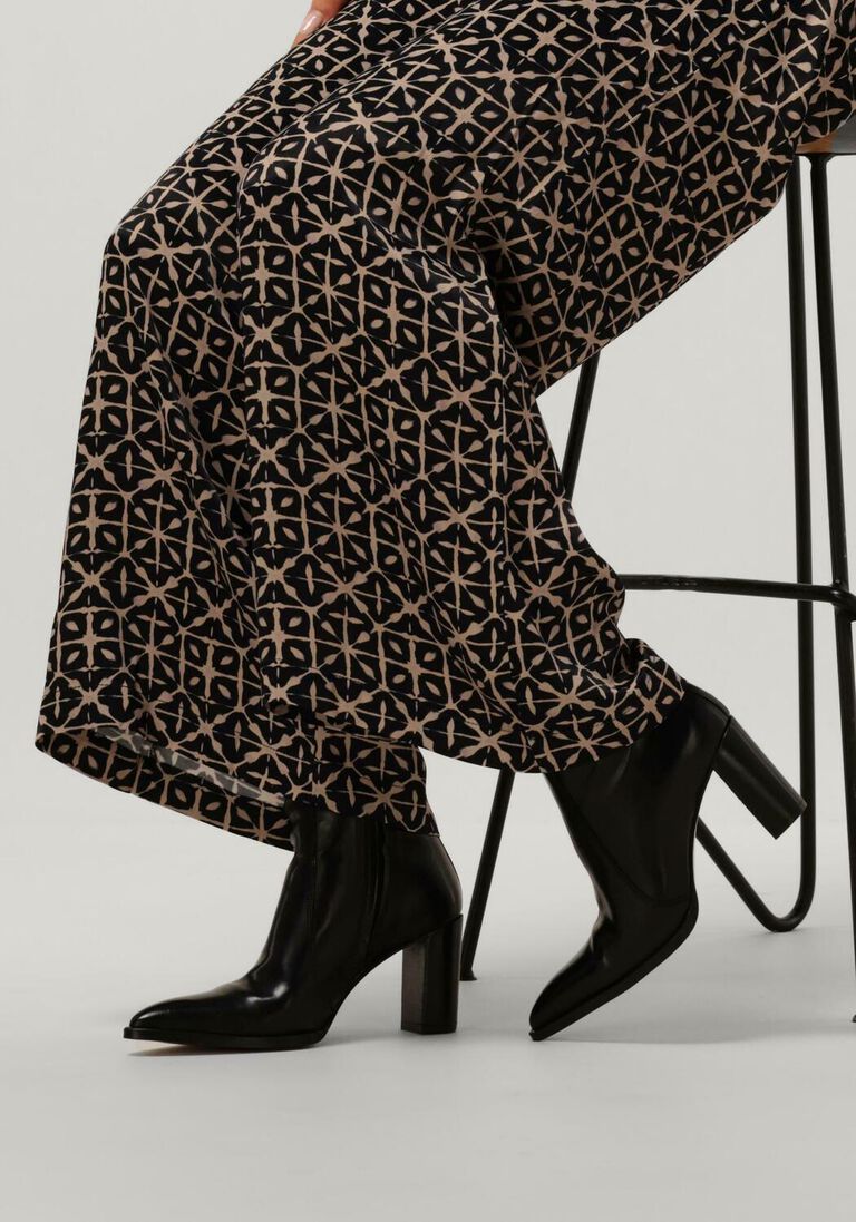 FRED DE LA BRETONIERE zwarte fred de la bretoniere enkellaarsjes paige ankle boot
