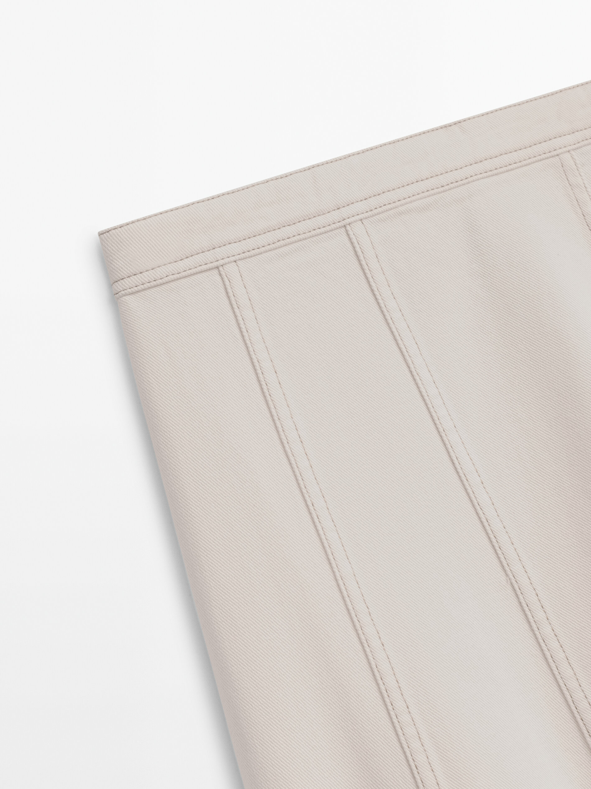 Calça jeans de cintura alta com painéis e aba - RAW