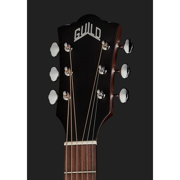 Guild OM-240CE Satin Oxblood Burst