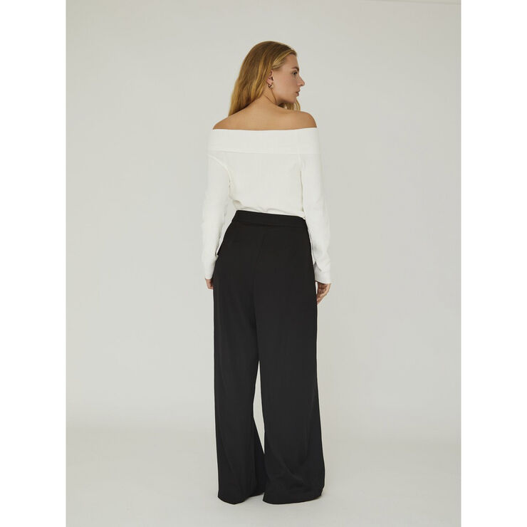 A-VIEW Rib offshoulder blouse Off white