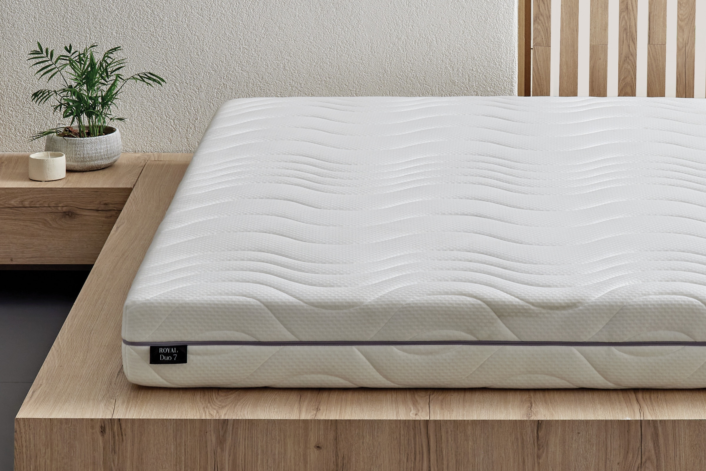 Yatas Bedding Taschenfederkernmatratze »Royal Duo 7 Slim, Matratze 90x200, 140x200 cm & weitere Grössen« 18 cm hoch Raumgewicht: 28 kg/m³ 434 Federn 1-tlg., 1 Stk. tlg. 7-Zonen, H2 / H3, Wendematratze, ergonomisch, atmungsaktiv