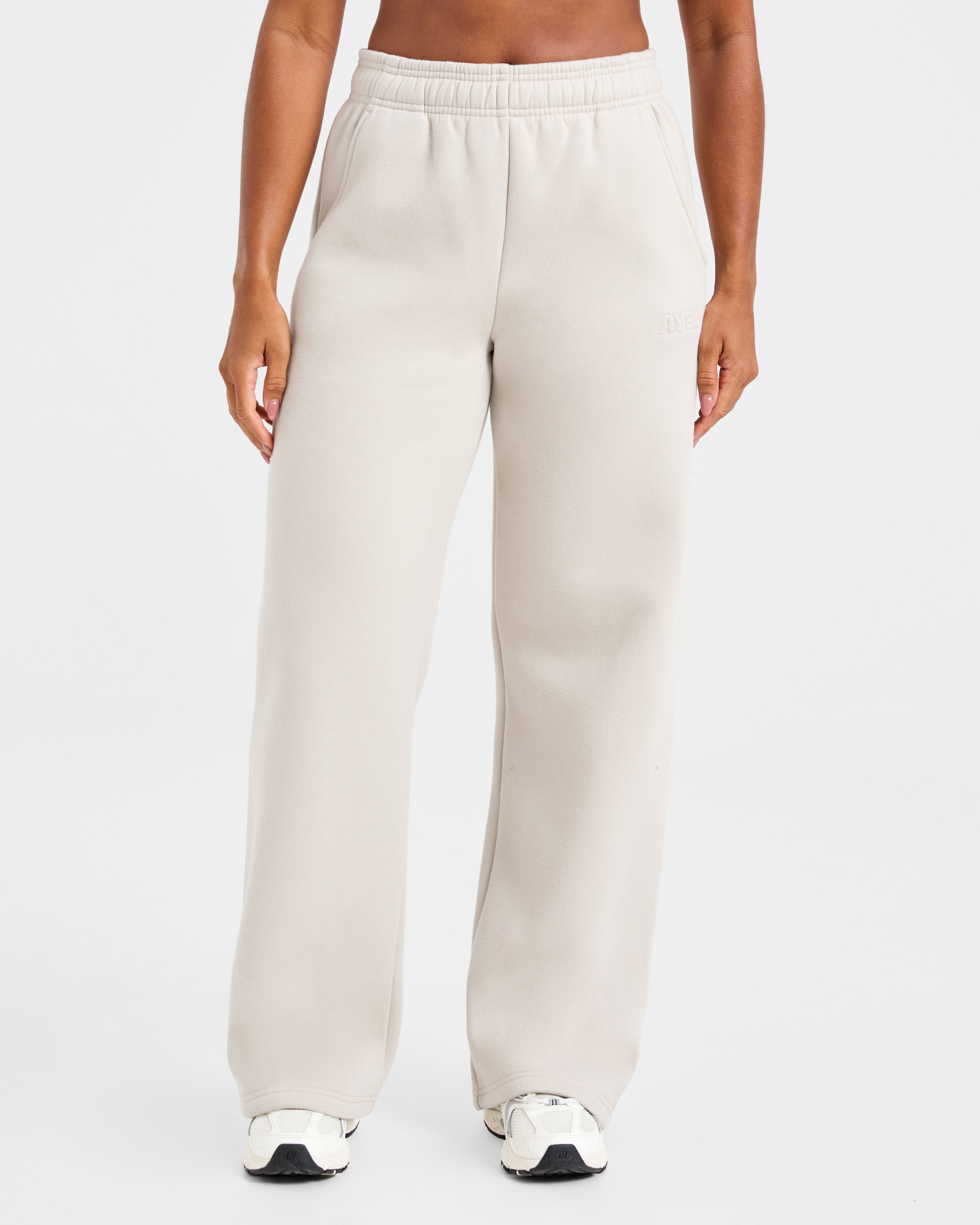 Classic Plush Oversized Straight Leg Joggers