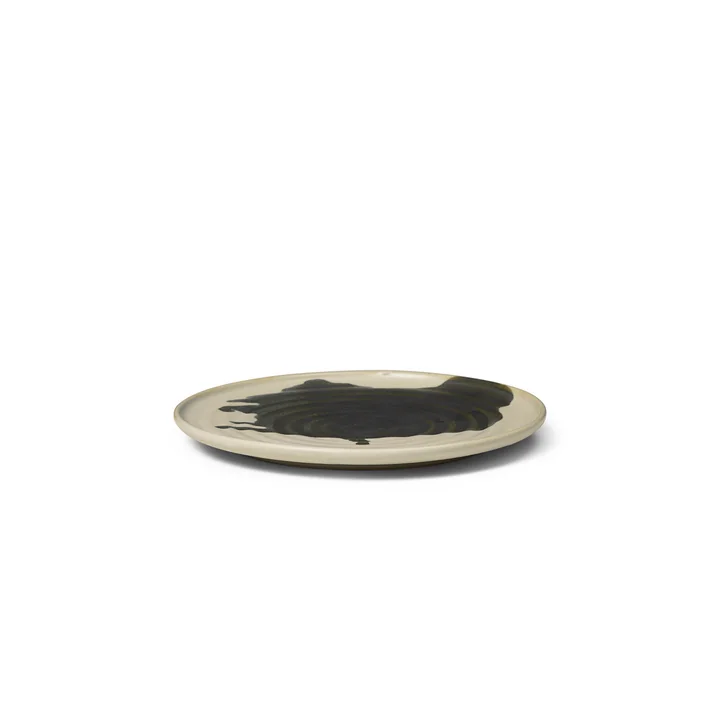 Ferm Living - Omhu Teller, small, Ø 21 cm, off-white / charcoal