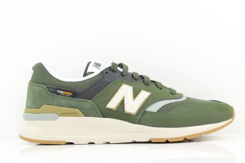 New Balance Sneaker