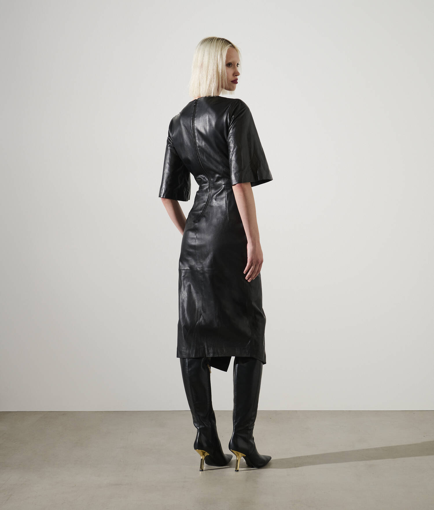 ROBE PORTEFEUILLE EN CUIR KARL STUDIO