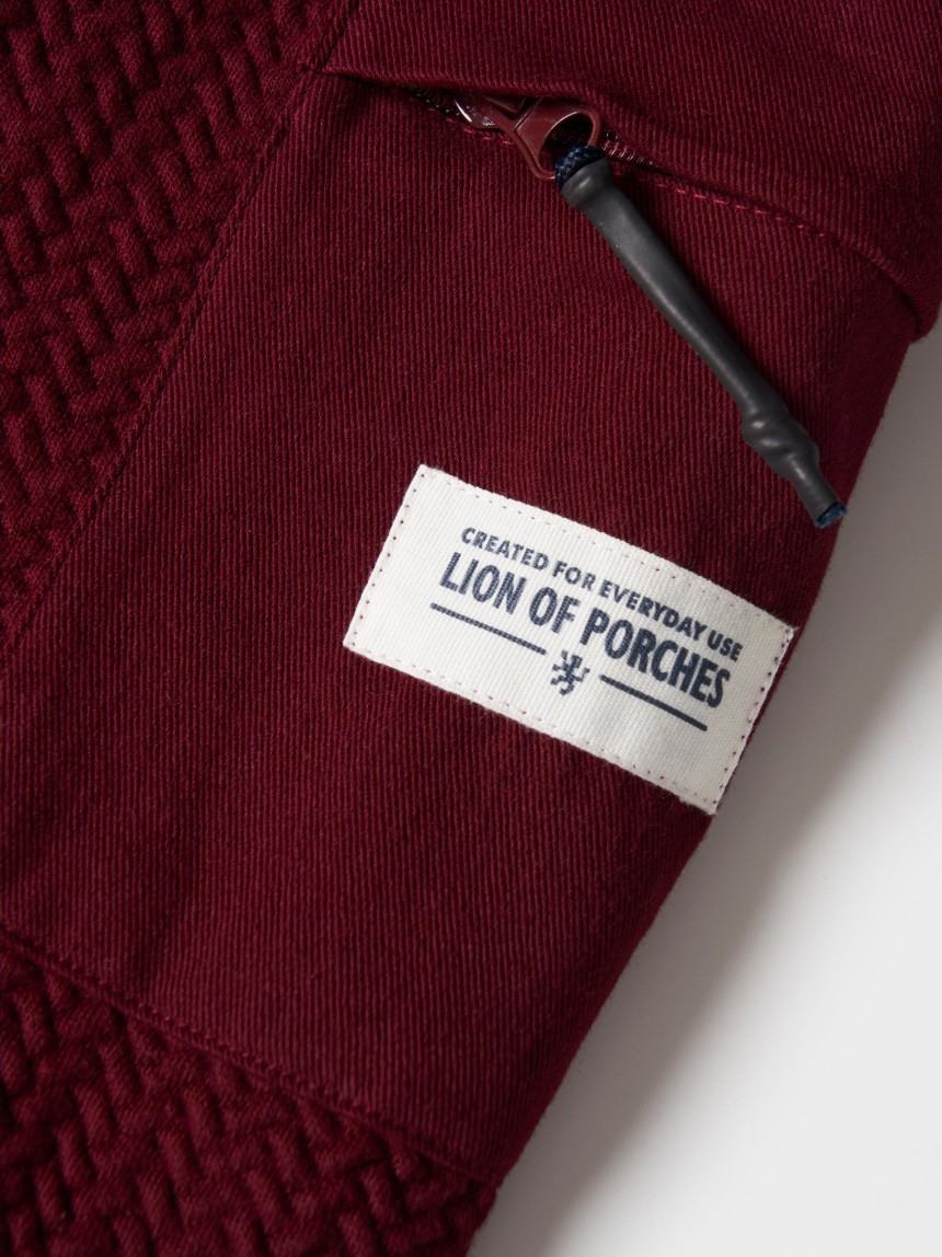 Sweater Manga Comprida com Fecho