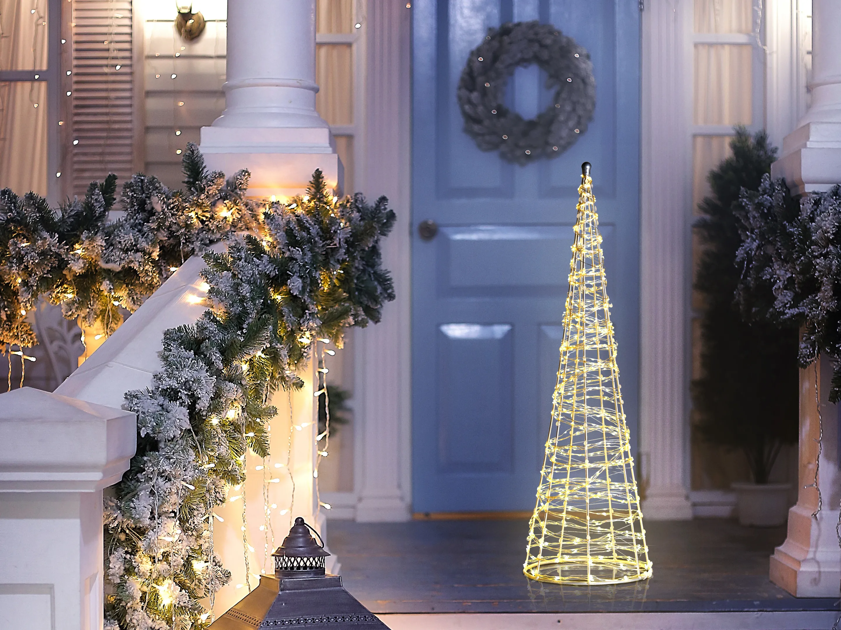 Buitendecoratie LED KOTALA Kerstboom 57 cm Zilver