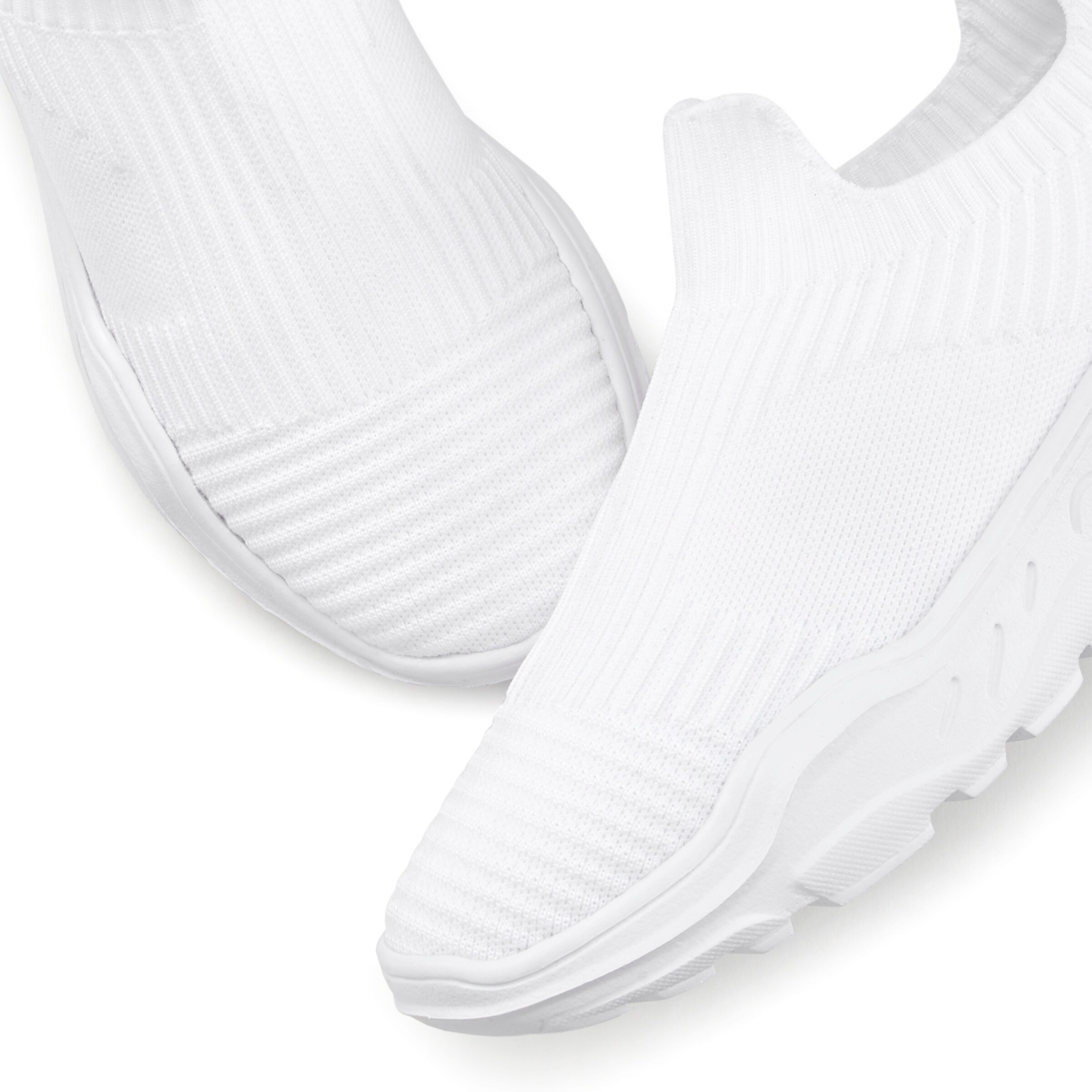 LASCANA Sneaker in weiß