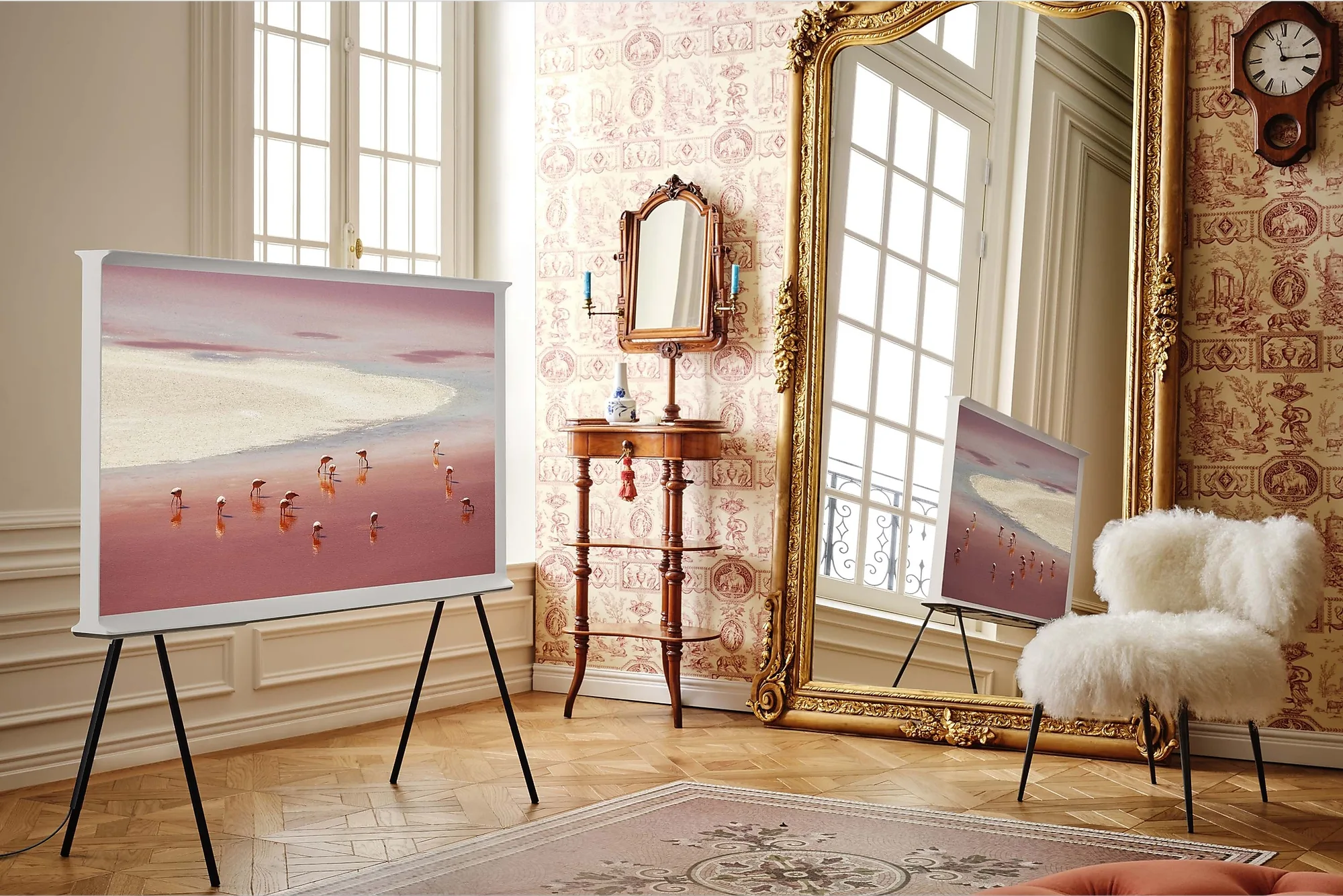Samsung The Serif 2024 TQ43LS01D Blanc Lifestyle TV