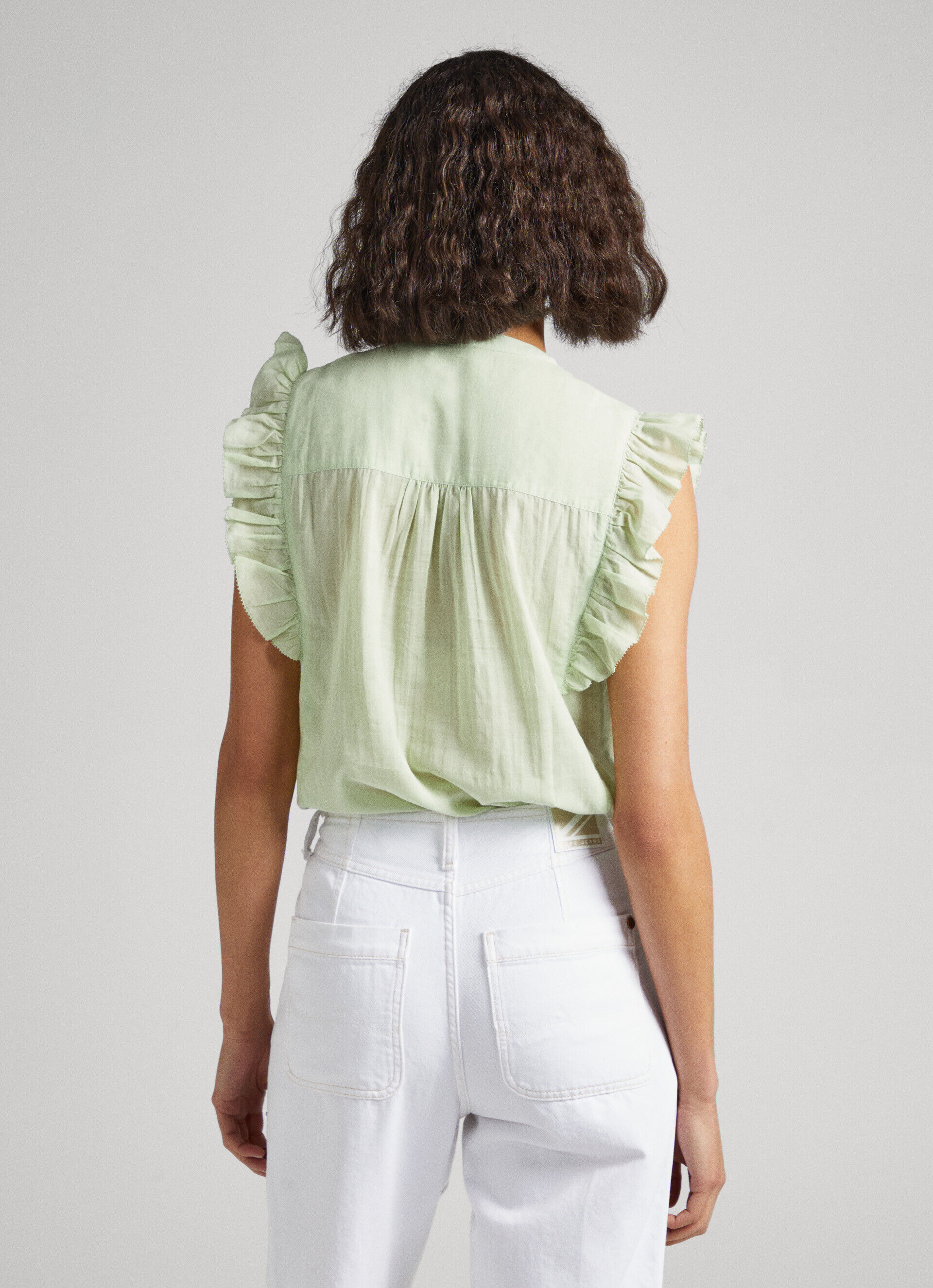Blusa com mangas borboleta - verde claro