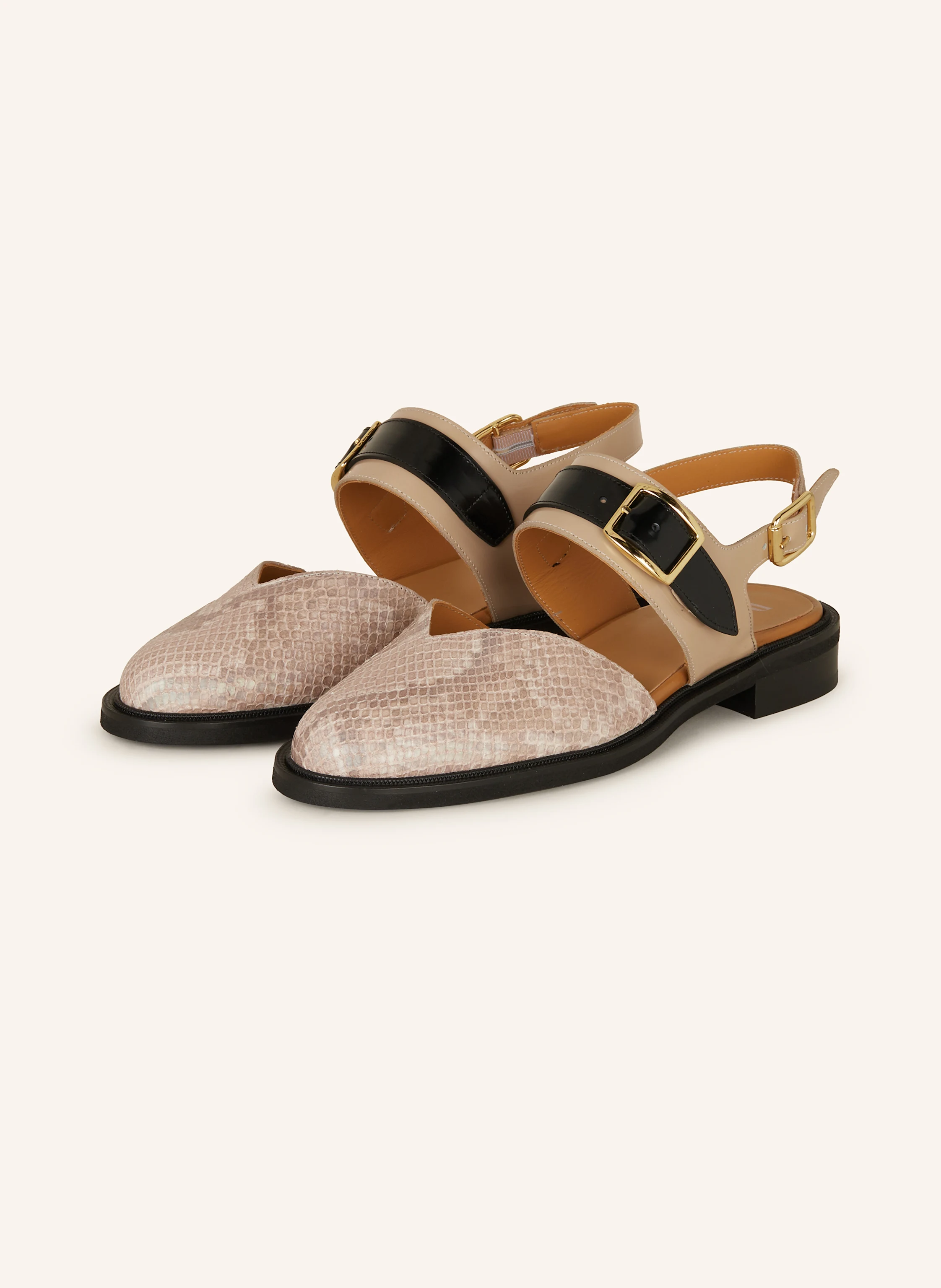 Pertini Sandalen