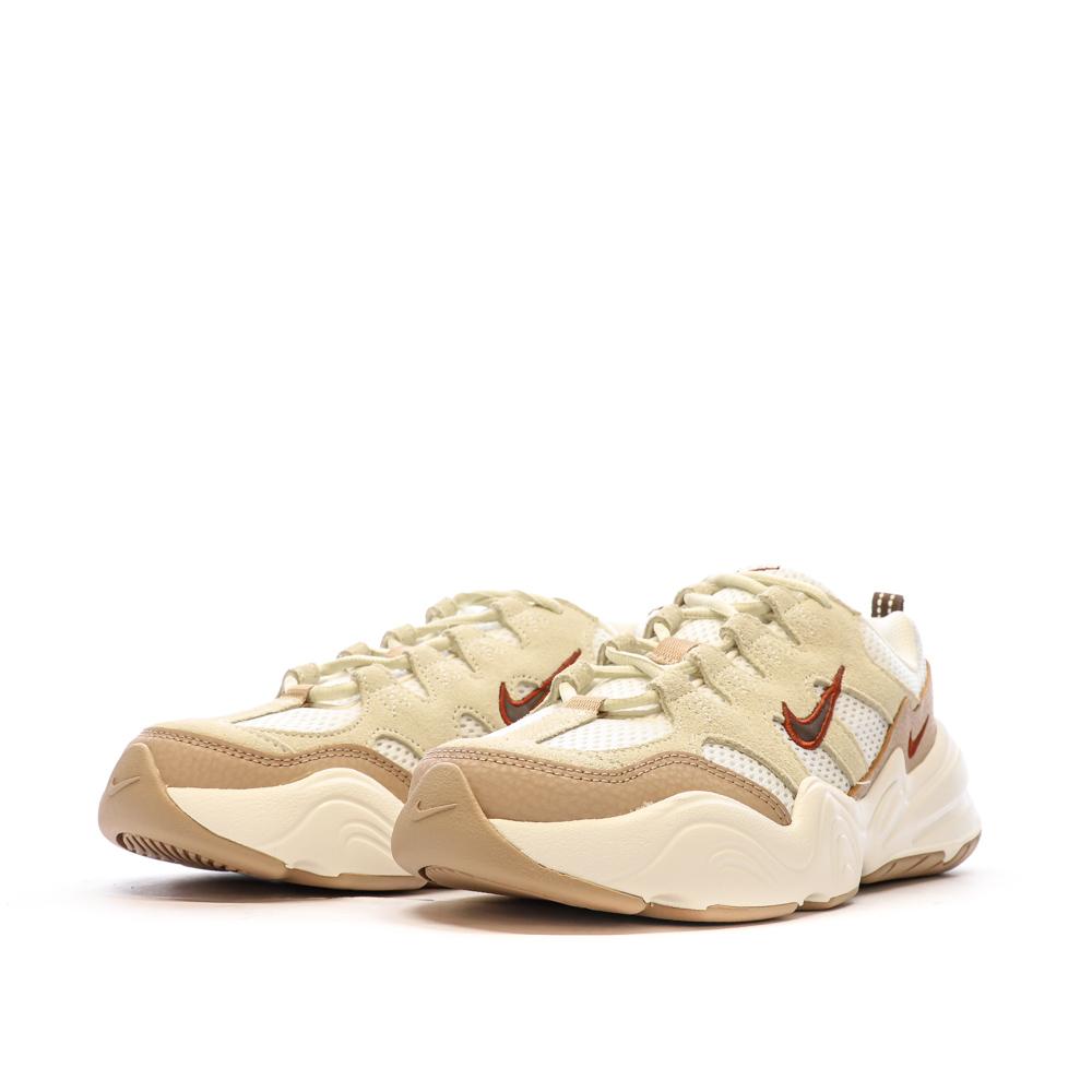 Nike Baskets Beige Femme Nike Hera