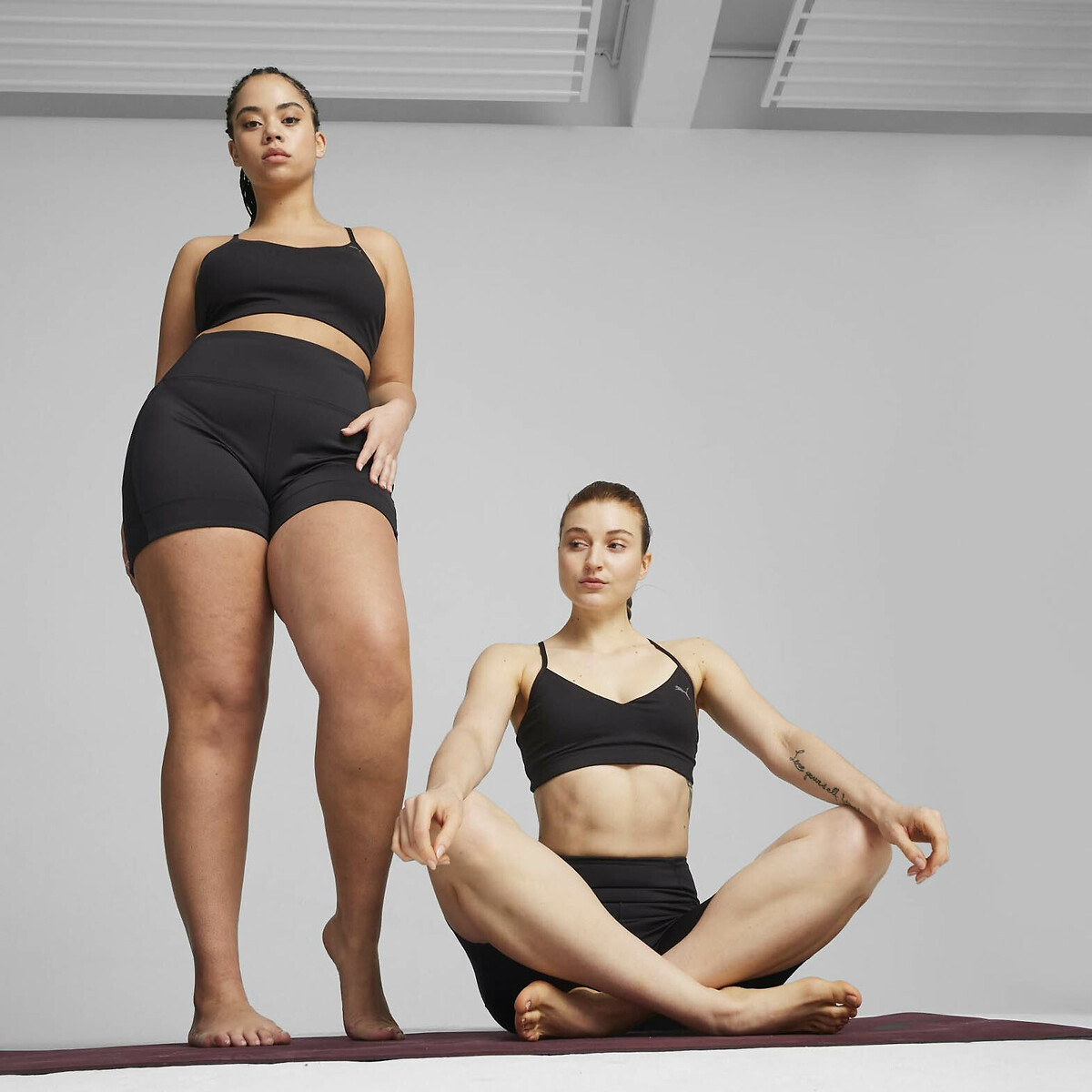 PUMA<br>Busto com bojo removível MOVE YOGINI