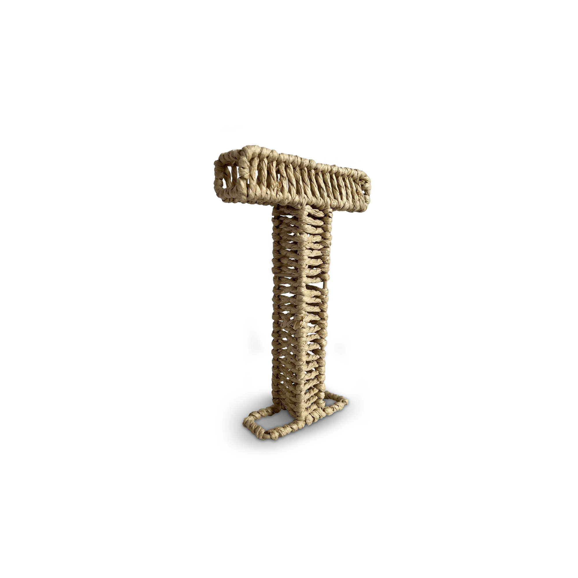 Buchstabe 'T' aus Papiergeflecht, braun, H 20,5 cm, B 12,5 cm, L 3,5 cm von fischer's lagerhaus