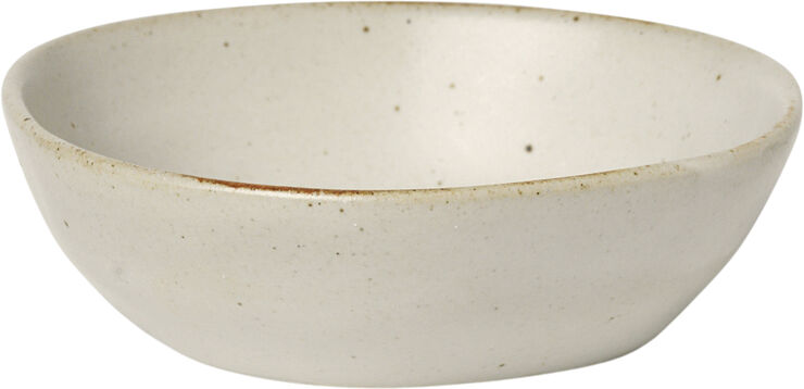 ferm LIVING Flow Bowl - Small - Off-white Speck Off-white speckle