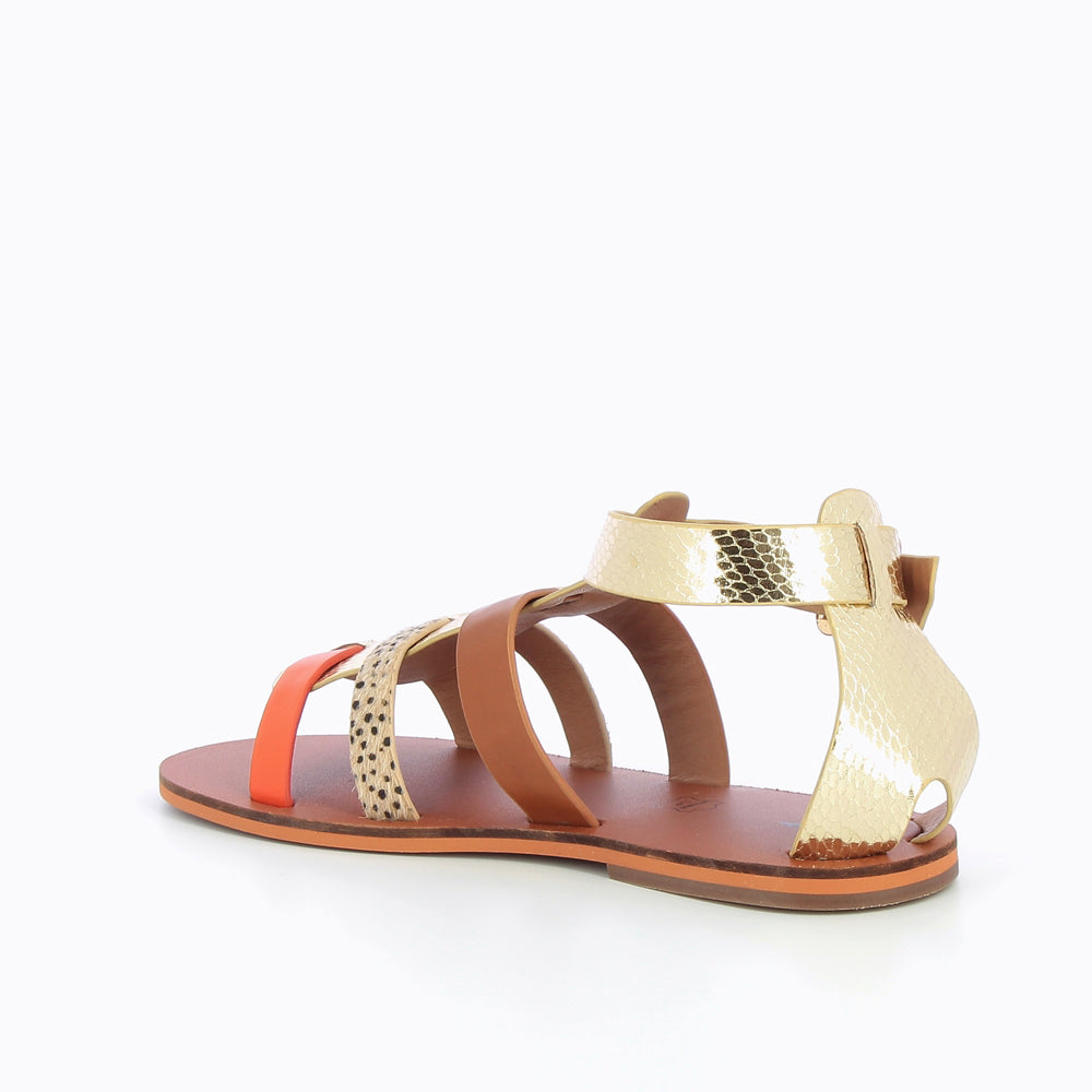 Sandales plates-Spartiates Laurine or et camel à bride orange
