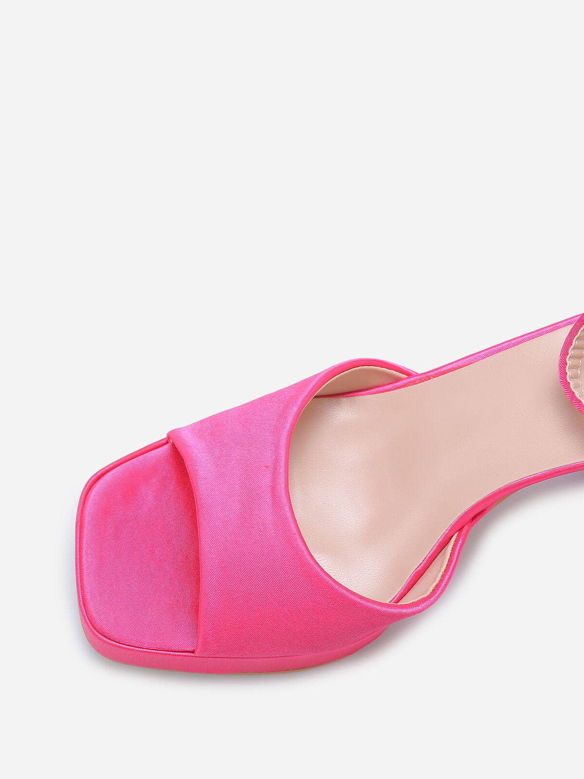 Sandales satinées à bout carré- Fuchsia