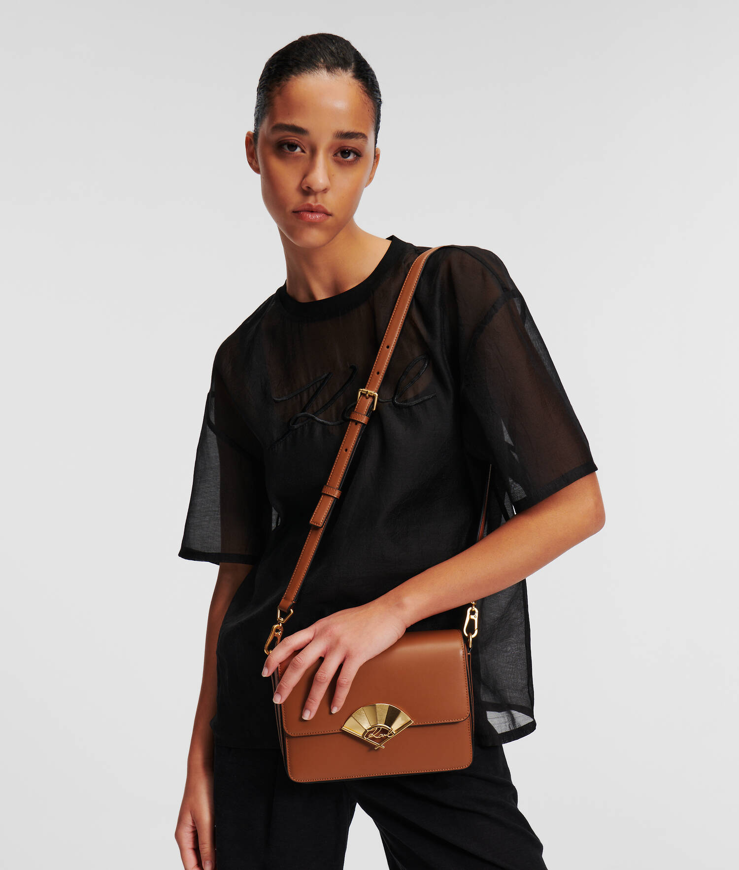 SAC BANDOULIÈRE DE TAILLE MOYENNE K/SIGNATURE FAN