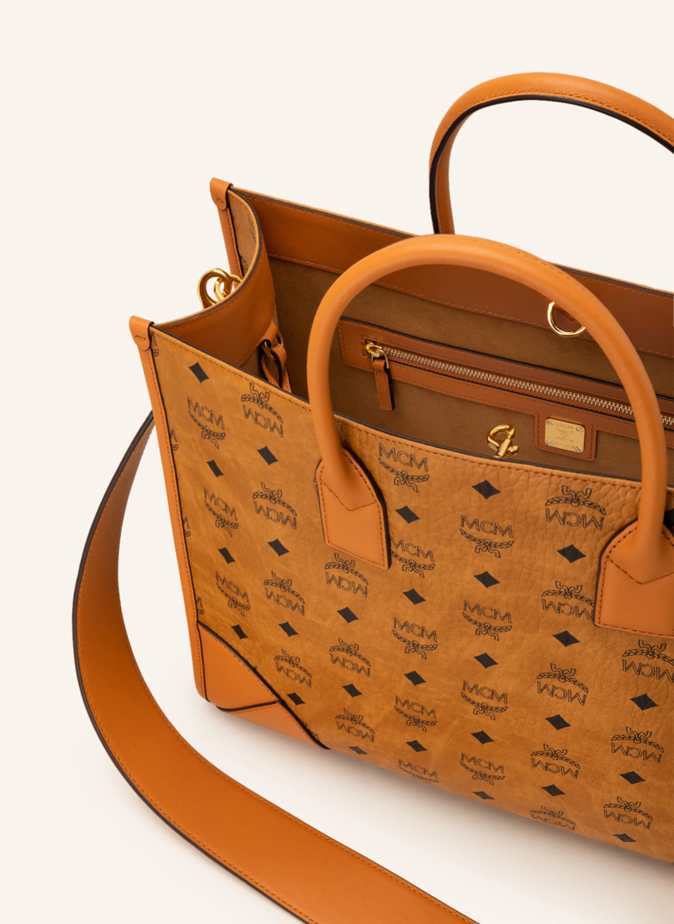 MCM Shopper MÜNCHEN LARGE mit Pouch