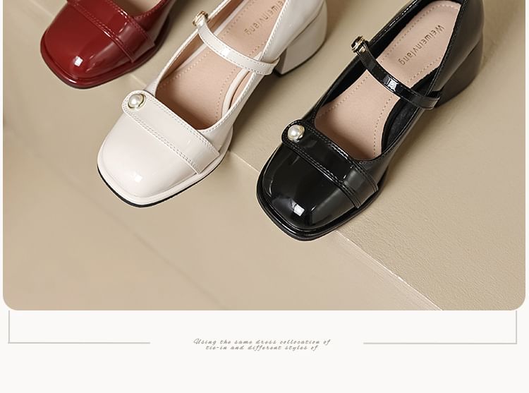 Aegina - Mary Jane pumps met vierkante neus, imitatieparels en blokhak