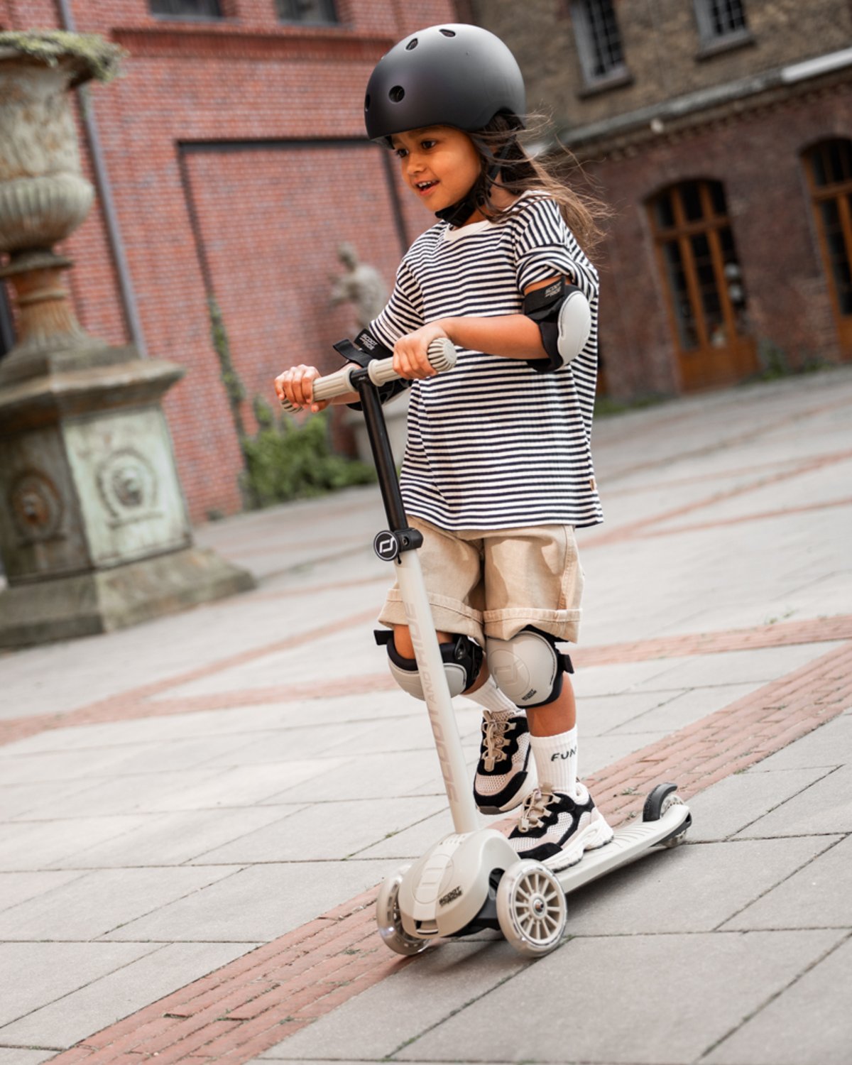 Scoot and Ride Highwaykick 3S Sparkesykkel – med LEDlys i hjul | Barn 3år+