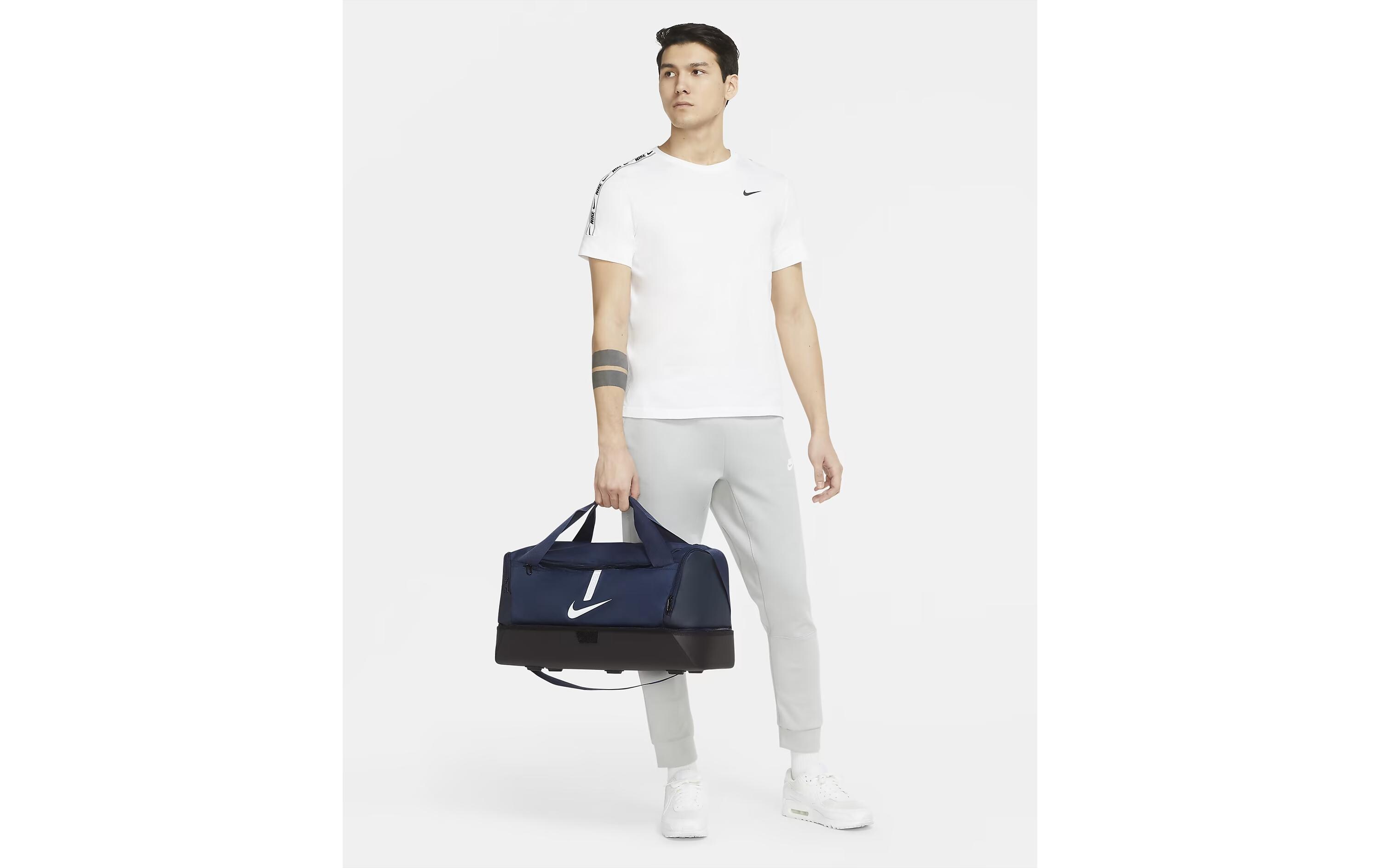 Sporttasche Academy Team, 37 l, BlauSporttasche mit strapazierfähigem Design