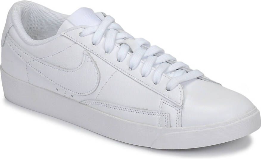 Nike Blazer Low Le Dames Sneakers White White-White