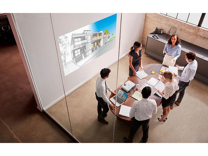 Epson Projektor EB-FH52 Eine drahtlose Full HD-Präsentationslösung – Maximale Wirkung, minimaler Aufwand