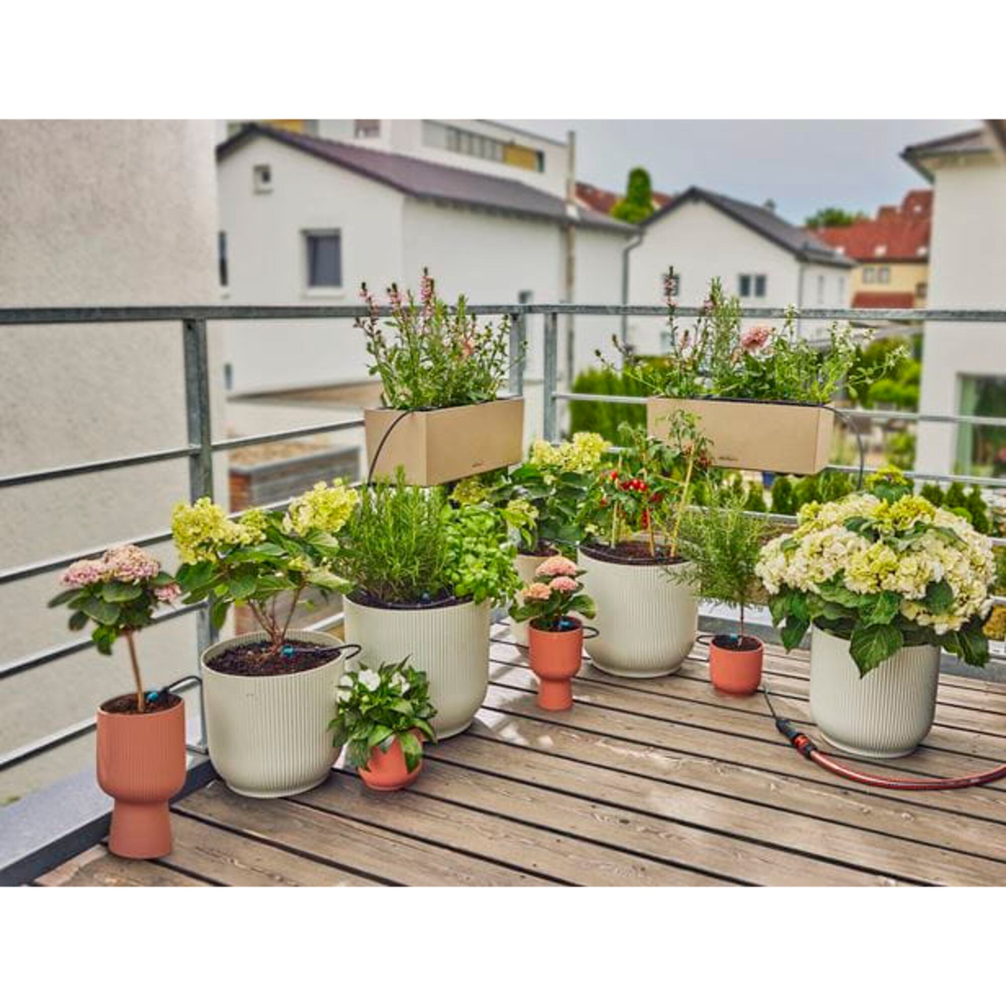GARDENA Tropfer Micro-Drip-System Tropfbewässerung Set Balkon, 15 Pflanzen