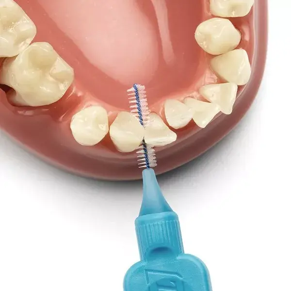 Escova interdental TePe Eco-Responsible ISO 3 / 0,60 mm, pacote com 6 unidades.
