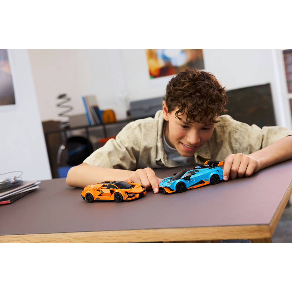 LEGO Speed Champions Lamborghini Revuelto en Huracán STO 77238