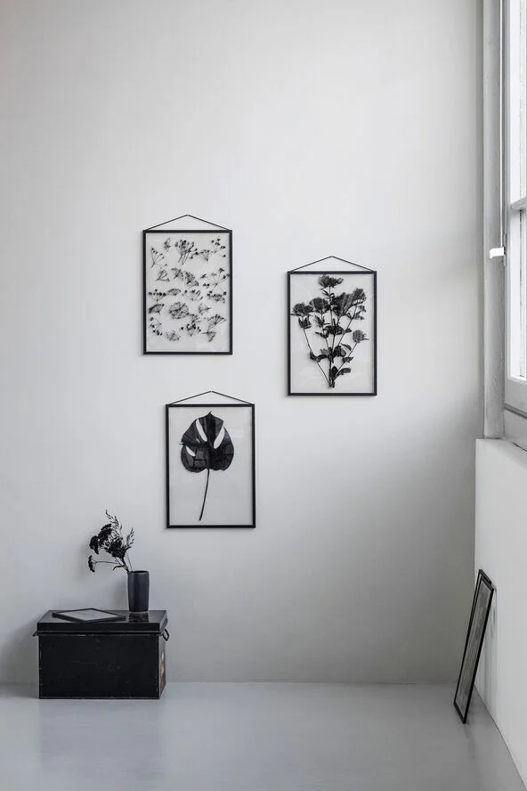 Moebe Frame ramme A2 Sort