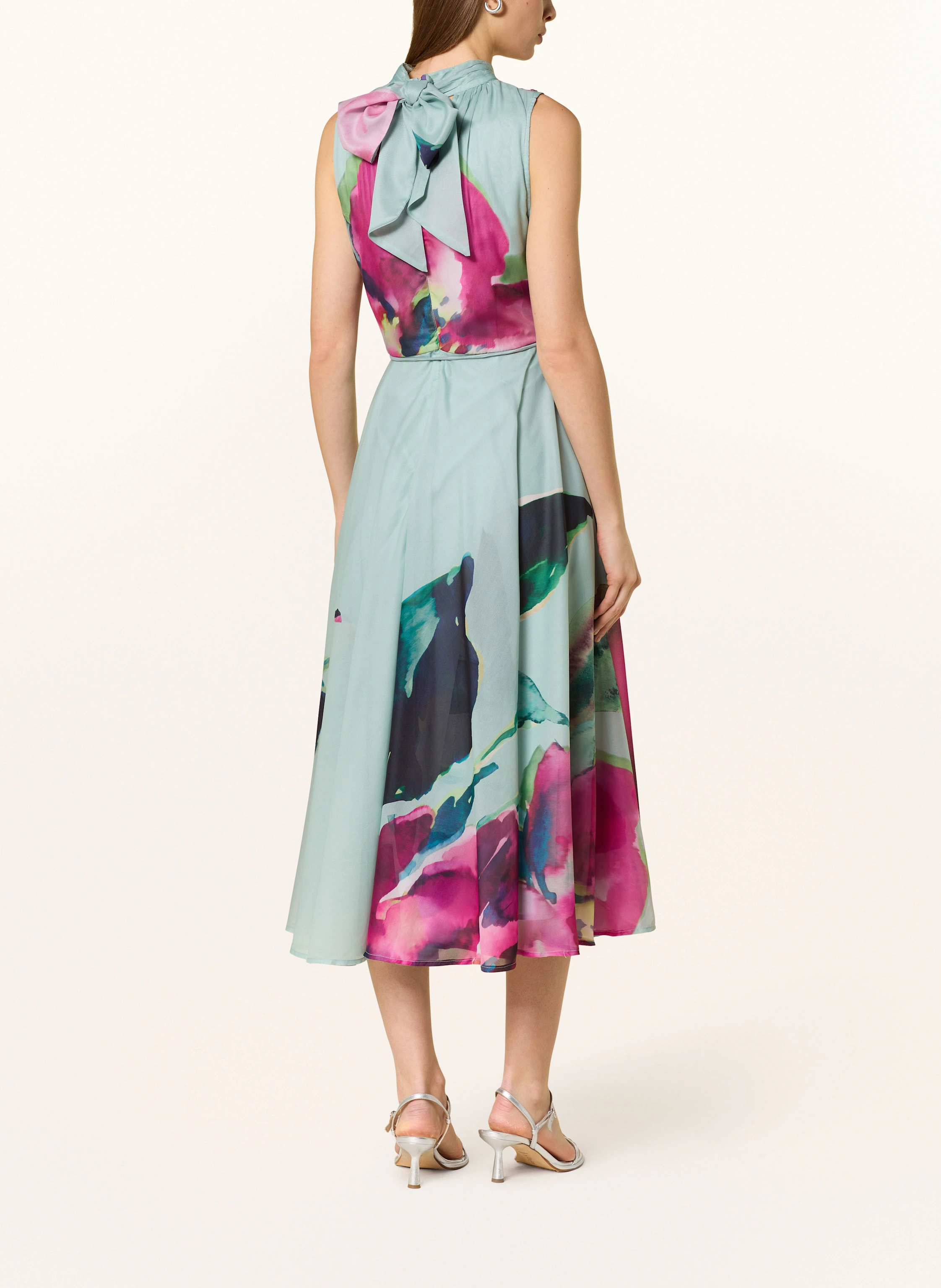 Phase Eight Schluppenkleid TAHNIA mit Cut-out und Pailletten