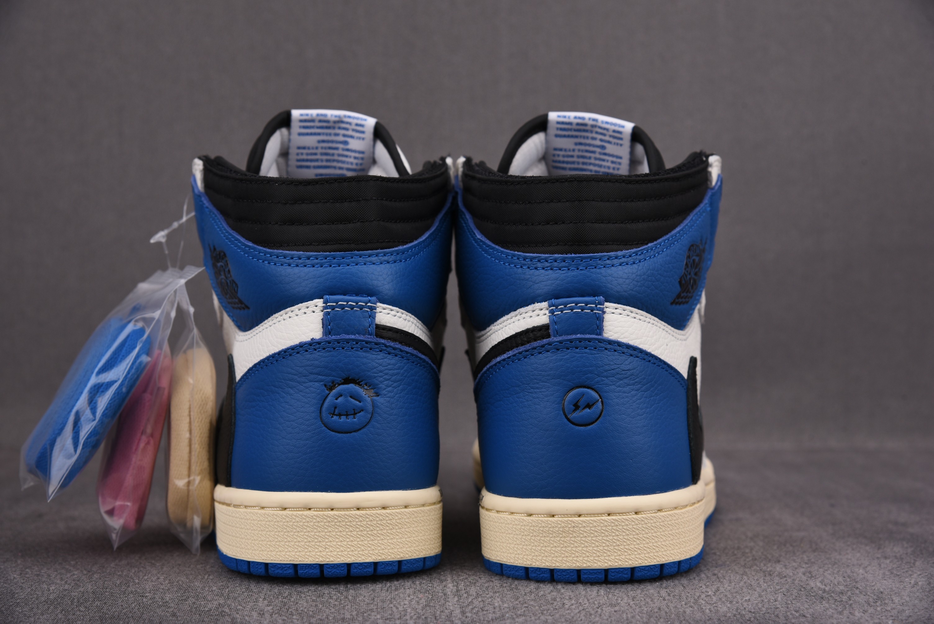 Jordan 1 High OG SP Fragment x Travis Scott