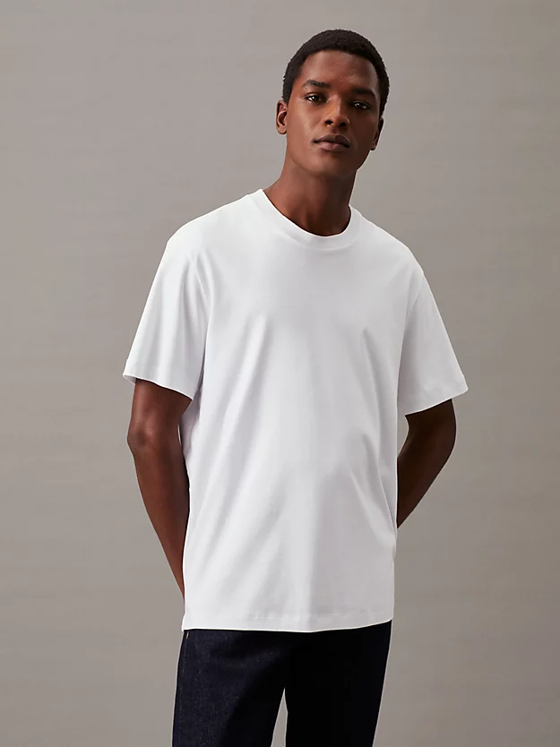 Camiseta de algodão com modelagem relaxada