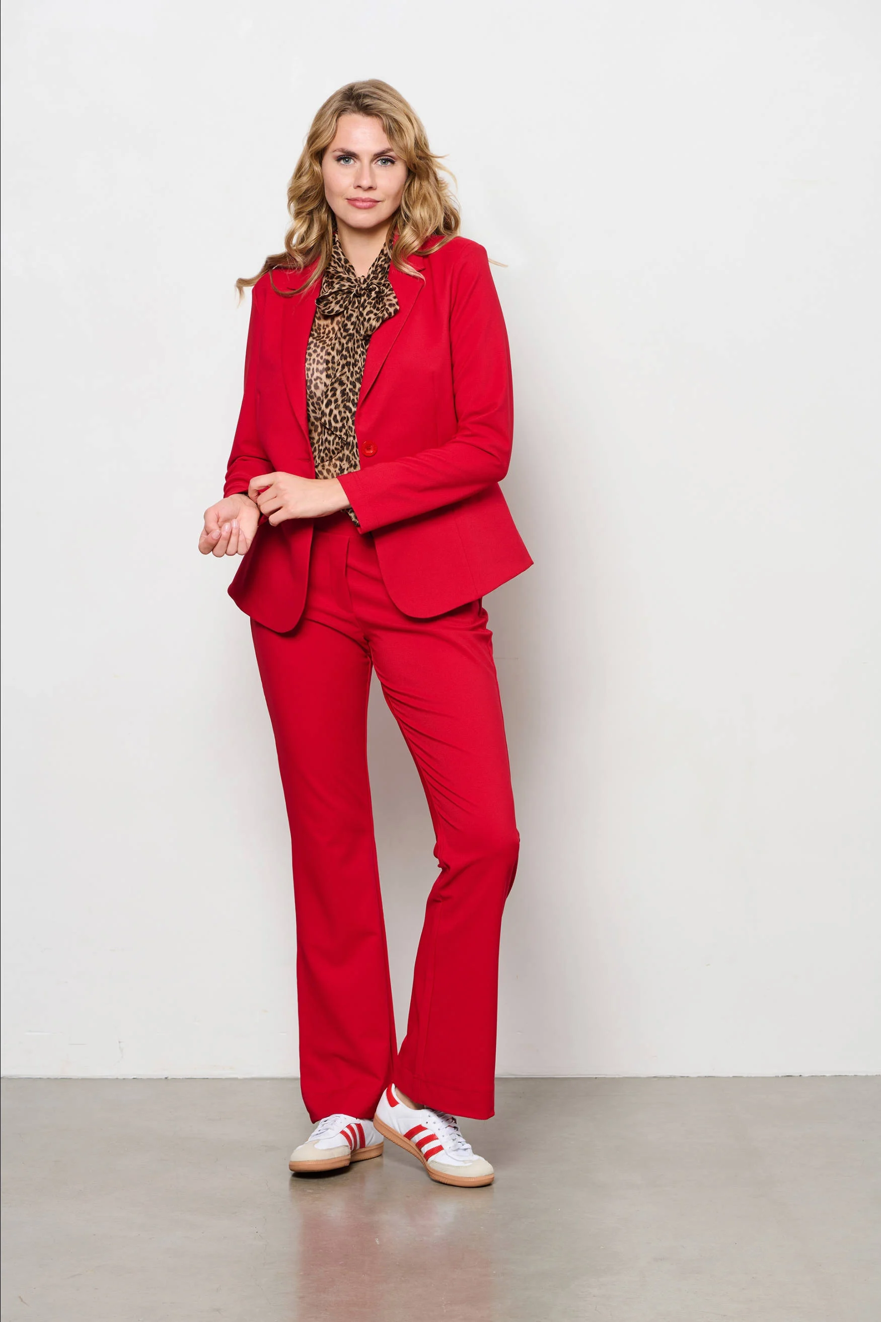&Co Woman rechtvallende blazer PHILEINE COMFORT TWILL rood
