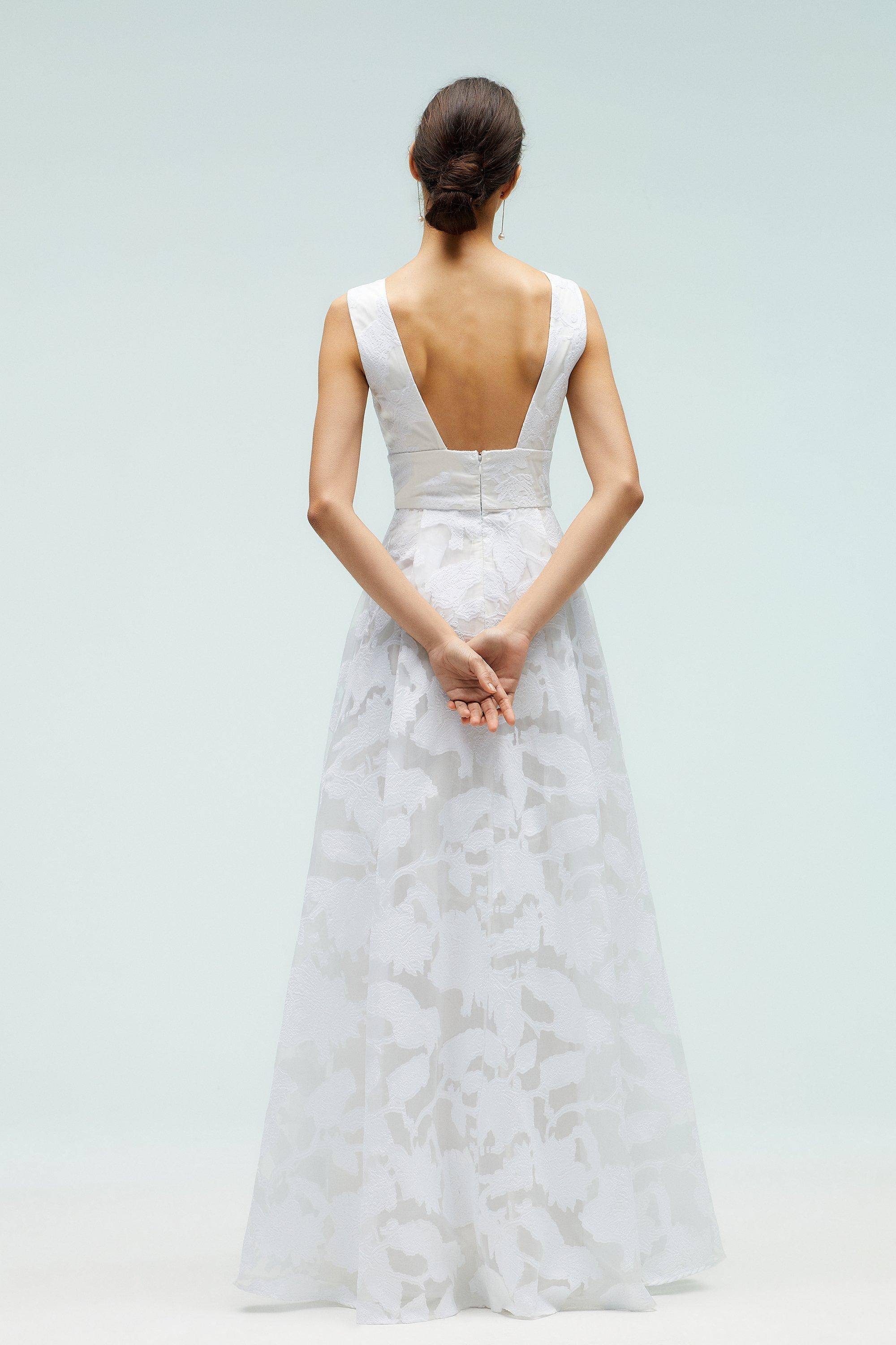 Coast Robe de Mariée Jacquard à Décolleté Plongeant et Jupe Ample