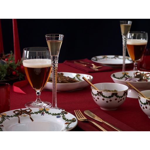 Royal Copenhagen Stjerne Riflet Jul Konfektskål, Ø11 cm