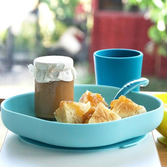 Assiette silicone ventouse    Light Blue        de               Béaba