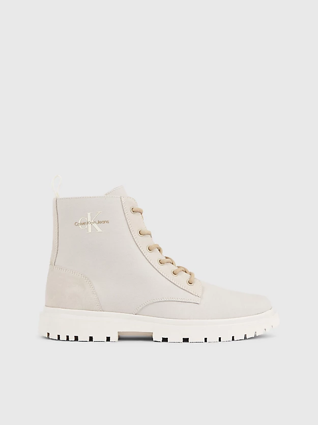 Botas de lona