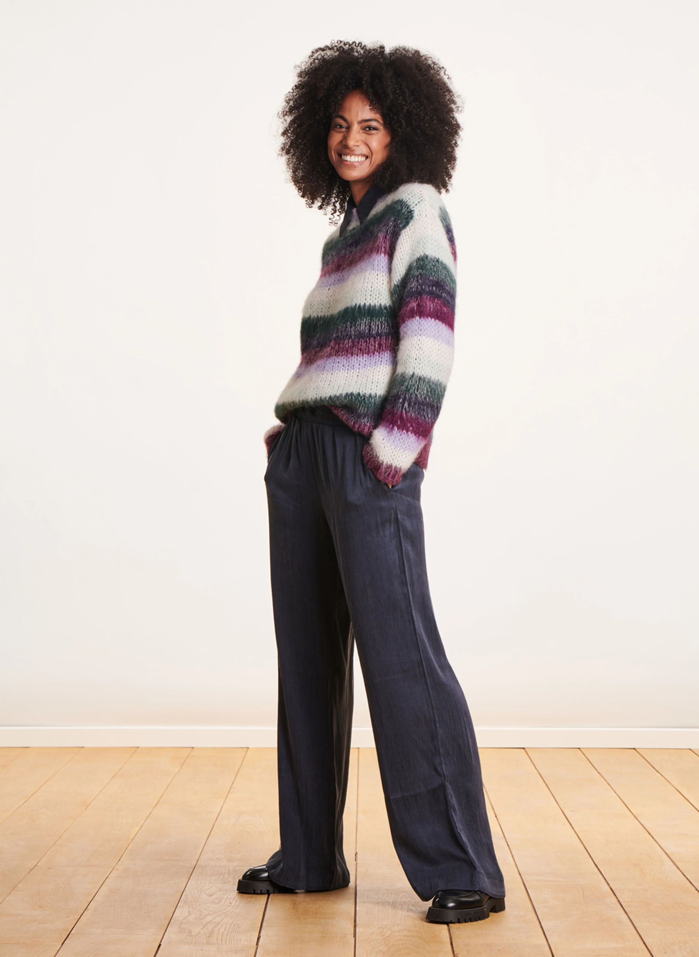 Pull ample à col rond | Violet