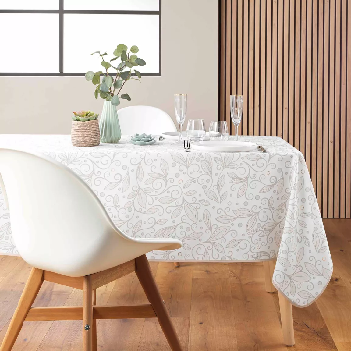 Nappe rectangulaire anti tache (145 x 240 cm) Leya Beige