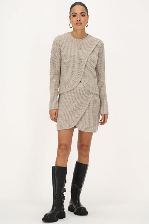 Beige gebreide rok met overslag