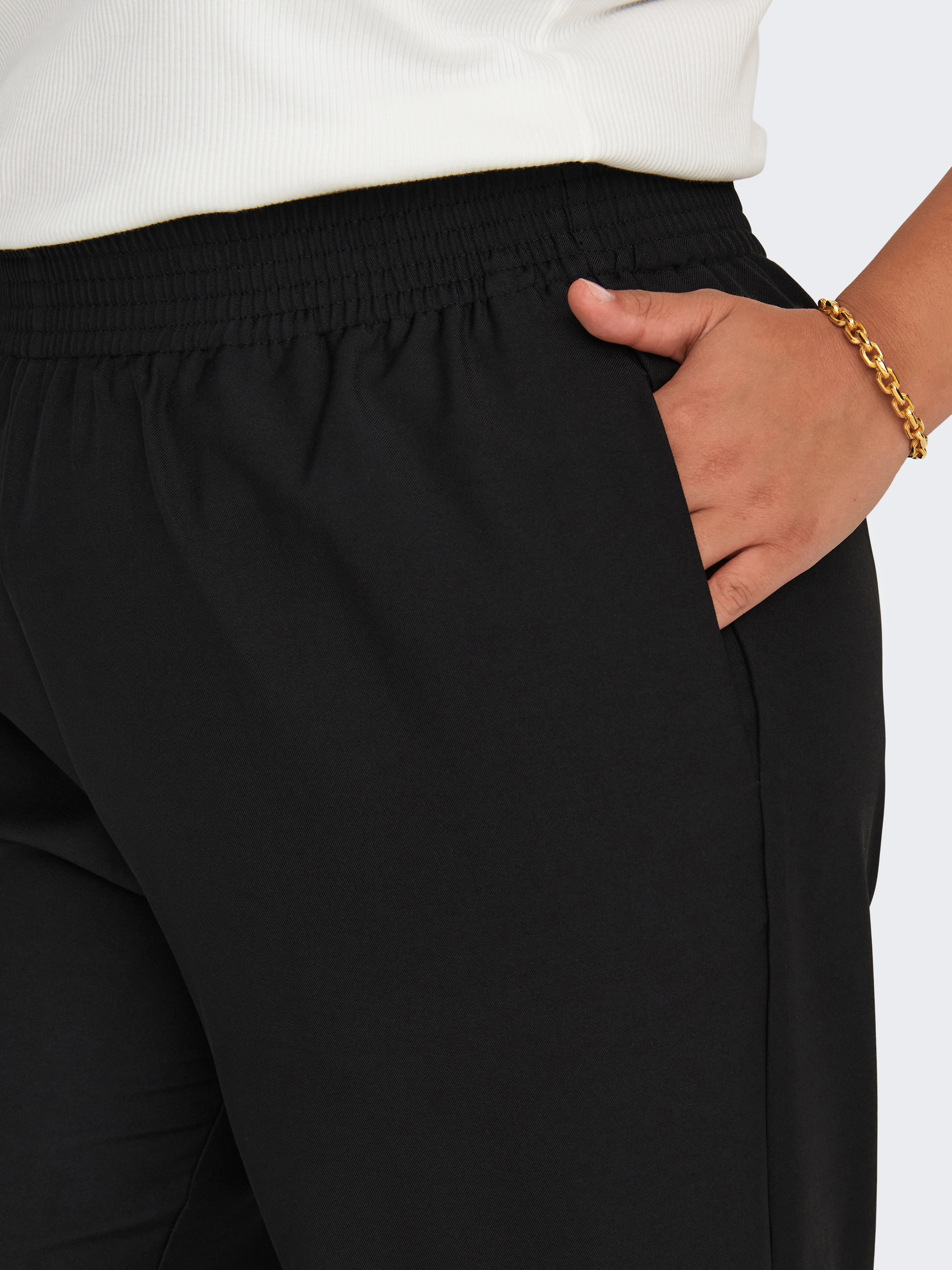 CARNEWTHEA Mittlere Taille Locker geschnitten Hose Black