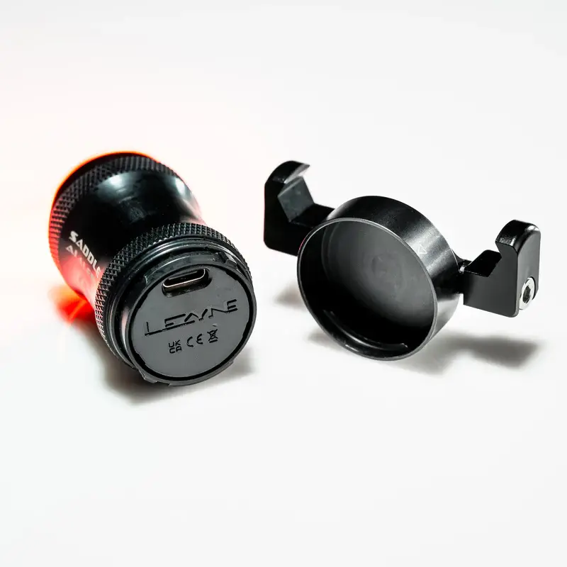 Lezyne Saddle Ai Alert 250 Achterlicht Zwart
