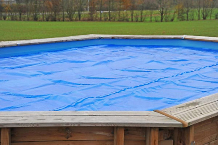 Bâche été à bulles pour piscine bois ronde 6 pans Ananas